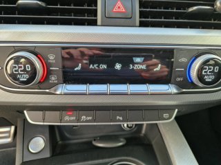 Audi A4 Sline Stronic.