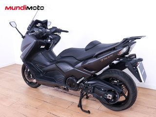 YAMAHA T-MAX 530