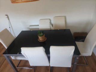 Mesa comedor de cristal y regalo 6 sillas