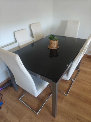 Mesa comedor de cristal y regalo 6 sillas