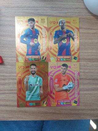 Pack 4 cromos Panini Premium Oro