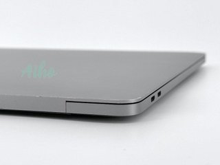 MacBook Pro 15" (2017) Intel Core i7 2.9GHz 4 núcleos - SSD 256GB - RAM 16GB - Gris Espacial