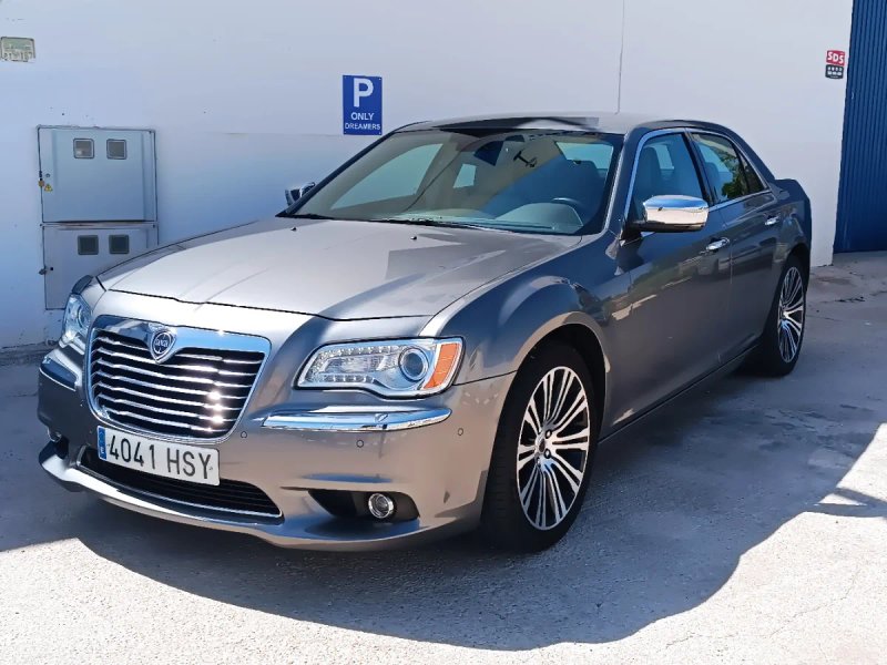 Lancia Thema 2013 - foto 1
