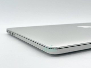 MacBook Pro 15" Intel Core i7 2.5GHz 4 núcleos - SSD 512Gb - 16GB RAM