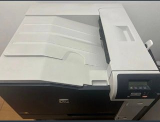 Impresora HP Color Laser CP5255
