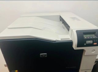 Impresora HP Color Laser CP5255