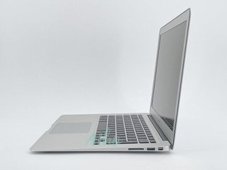 MacBook Air 13" - Intel Core i7 2.2GHz 2 núcleos - SSD 128GB - RAM 8GB