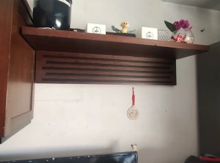 Mueble de salón madera con cajones