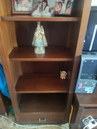 Mueble de salón madera con cajones