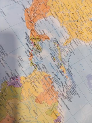 Mapa Mundi:The World Multilingüe
