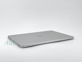 MacBook Air 13" M2 (2022) 8 CPU/8 GPU núcleos - SSD 256Gb - RAM 8Gb - Plata