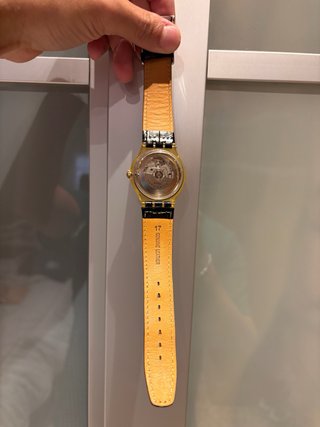 Swatch Automático Correa Piel Negra