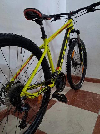 Scott 950 muy ligera 29" como nueva MTB tallaM/L