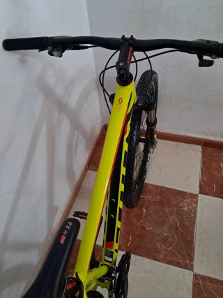 Scott 950 muy ligera 29" como nueva MTB tallaM/L