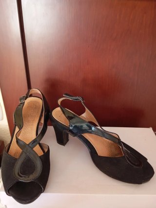 Zapatos de tacón negros Talla 36