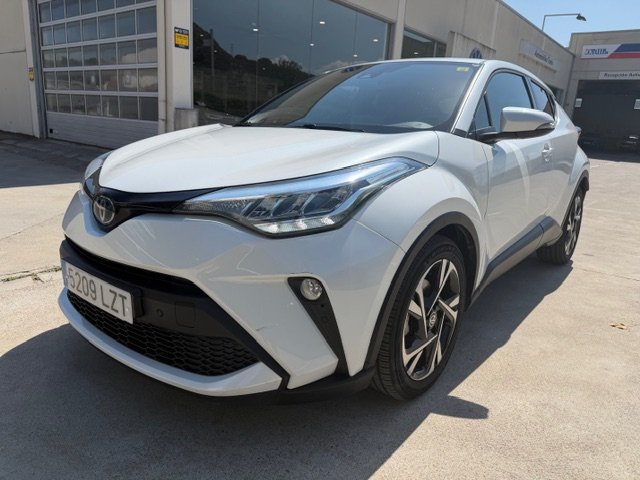 Toyota C-HR 1.8 125H Advance 2022, foto 2