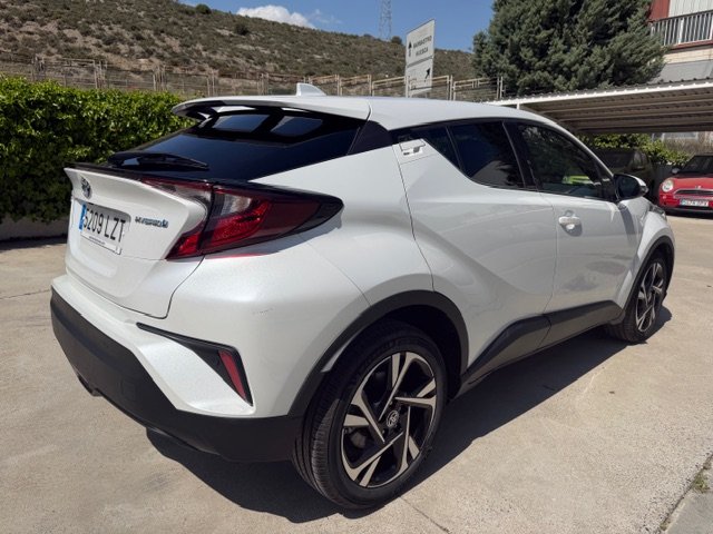 Toyota C-HR 1.8 125H Advance 2022, foto 9