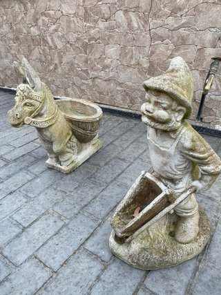 Maceteros de piedra decorativos