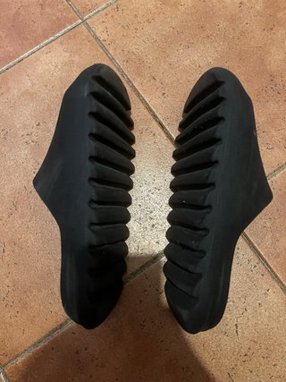 Yeezy Slide Onyx