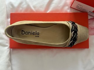 Zapatos Daniela Talla 37 Beige