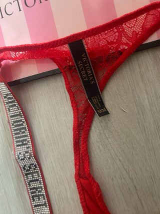 Victoria's Secret slip rosso con strass