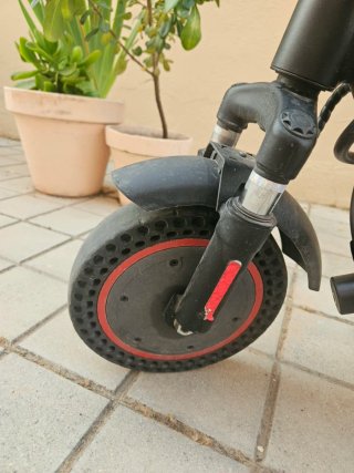 Patinete Eléctrico Negro iScooter