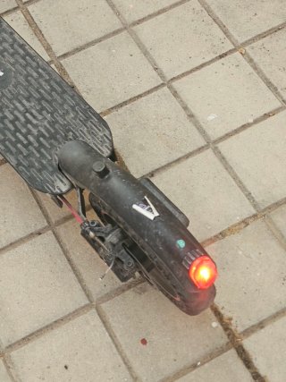 Patinete Eléctrico Negro iScooter