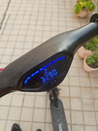 Patinete Eléctrico Negro iScooter