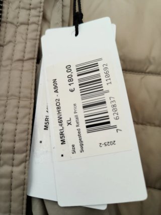 Chaqueta Guess ligera acolchada verde oliva