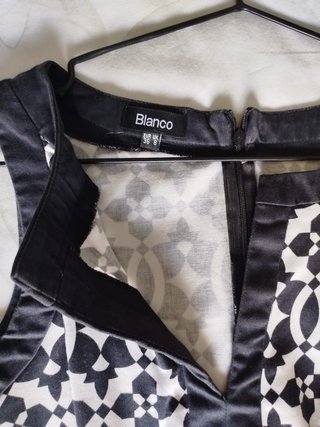 Vestido Estampado Geométrico
