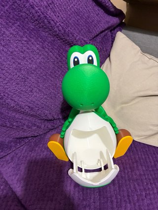 Palomitero Yoshi Huevo