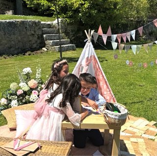Rincón infantil para bodas y eventos (montaje)