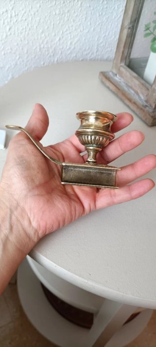 Antigua Palmatoria Candelabro Mano Bronce
