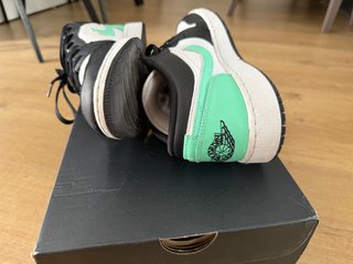 Nike Air Jordan 1 Low GS Verde Talla 39