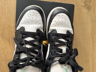 Nike Air Jordan 1 Low GS Verde Talla 39