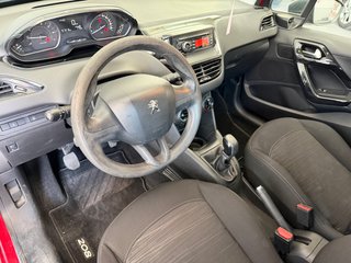 Peugeot 208 2016