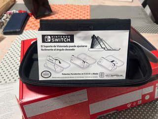 Nintendo Switch + Hunting Simulator + Accesorios