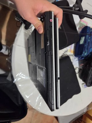 Portátil Fujitsu Siemens AMILO