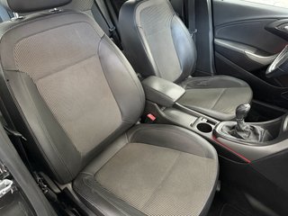 Opel Astra 2011