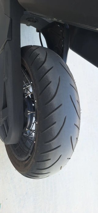 Honda X-Adv 750 Plata Automática