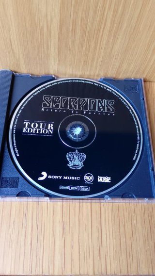 CD heavy metal