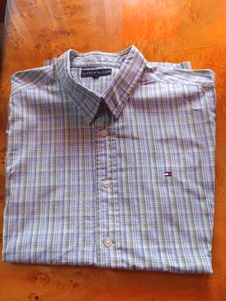 Lote 3 Camisas Tommy Hilfiger y Burberry algodón