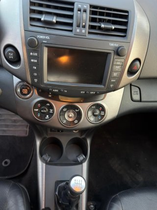 Toyota RAV4 2012