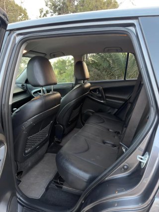 Toyota RAV4 2012