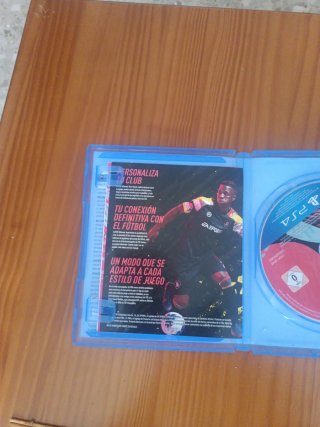 PS4 FIFA 20 COMO NUEVO