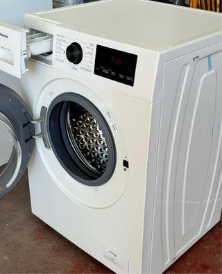 LAVADORA HISENSE DE 8 KILOS BLANCO