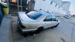 Mercedes-Benz Clase E 2004