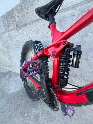 Bicicleta enduro Trek Remedy 9 Roja