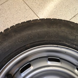 Rueda completa coche clásico de 3 agujeros
