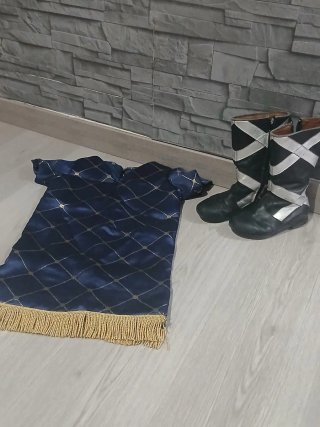Casaca cristiana y botas cristianas